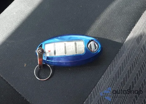 2020 Nissan Versa Sv Xtronic Cvt из США, поврежденный, VIN 3N1CN8EV2LL860140